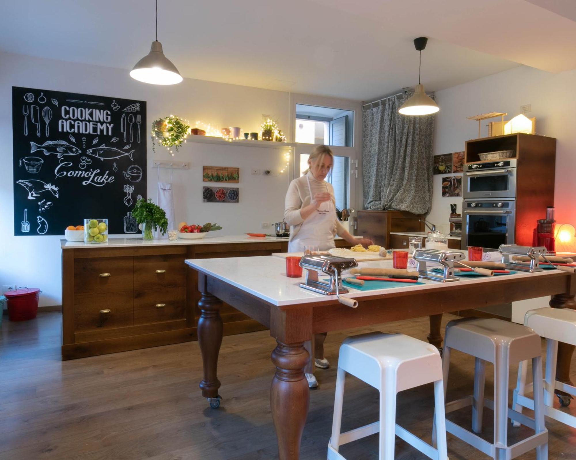 Mamma Ciccia Holiday Home - Confalonieri مانديلو ديل لاريو المظهر الخارجي الصورة